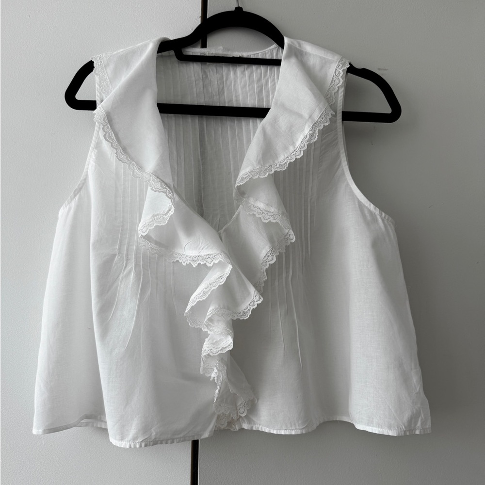 Ruffled top